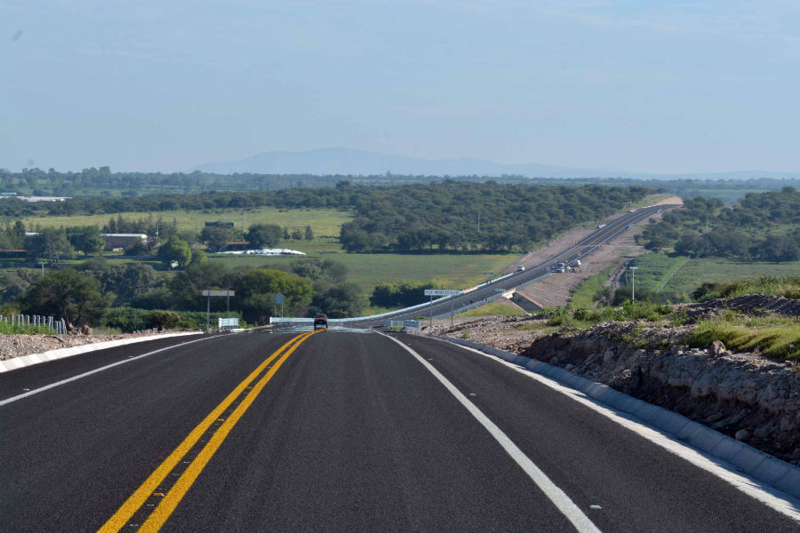 Leyendas de Aguascalientes: el camión de la autopista